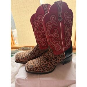 Ariat Quickdraw Men's 10B, Red & Leopard Print Cowboy Pull On Boots 10009543